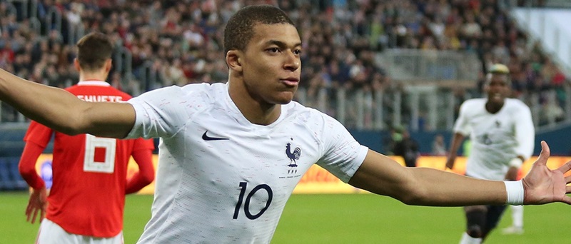 Najbolji nogometaš Kylian Mbappe